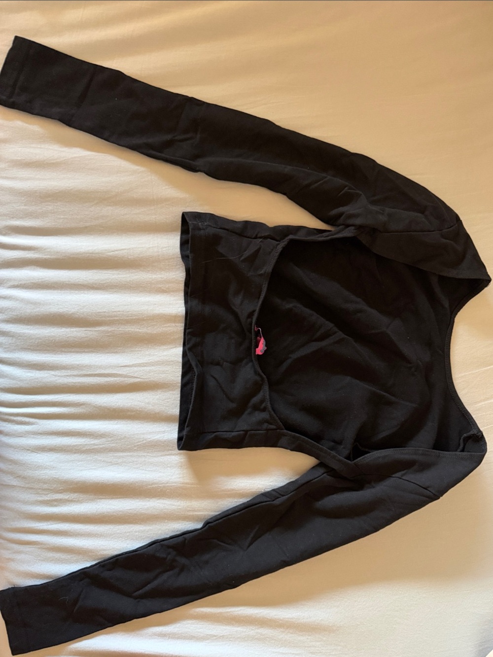 Edikted Women's Long Sleeve Crop Top open back